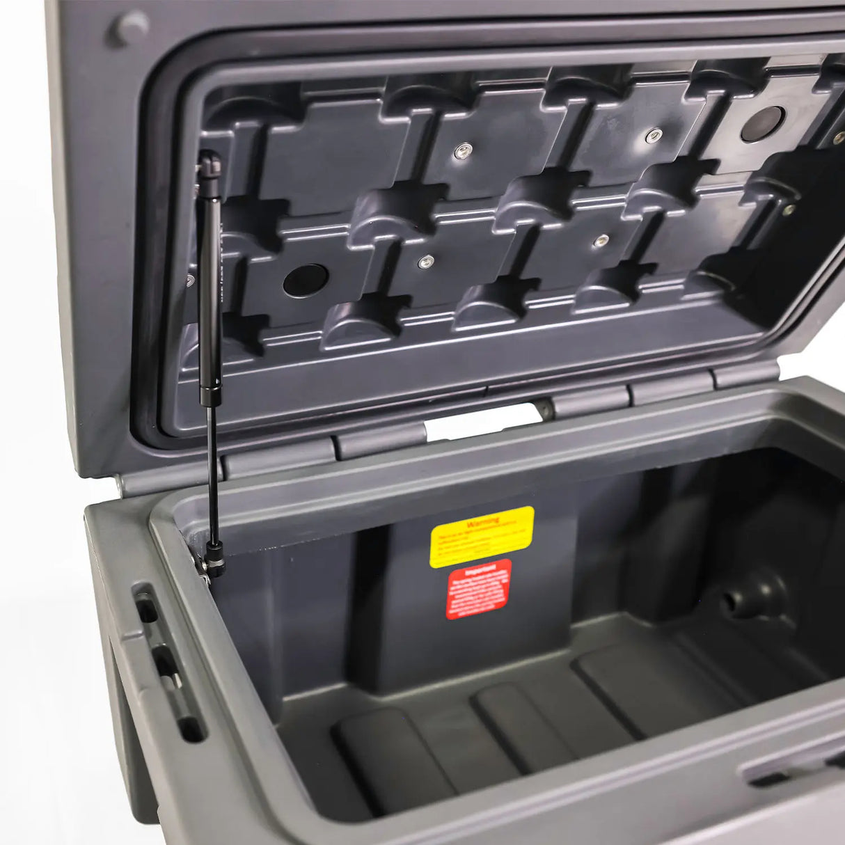 70L Overland Gear Box Gray