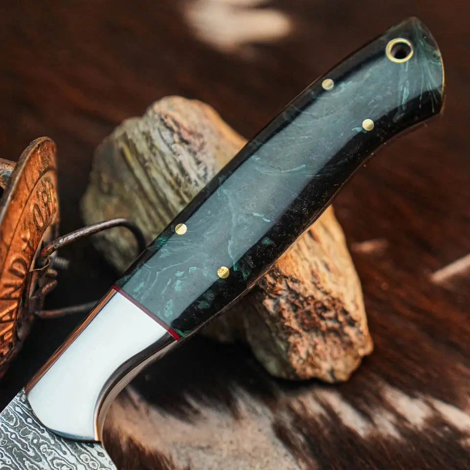 9.1" Handmade Damascus EDC Hunting Knife – Full Tang Resin Handle