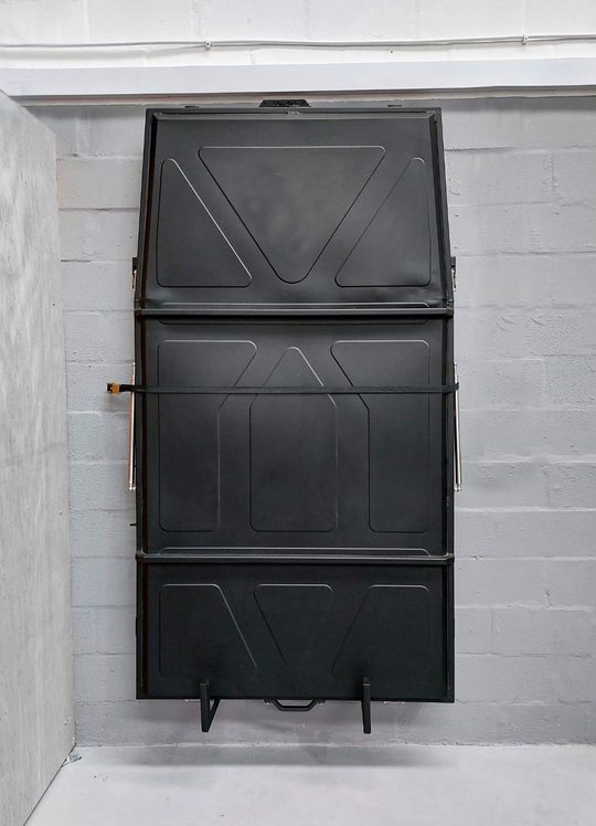 Lightweight Tent - Wall Mount