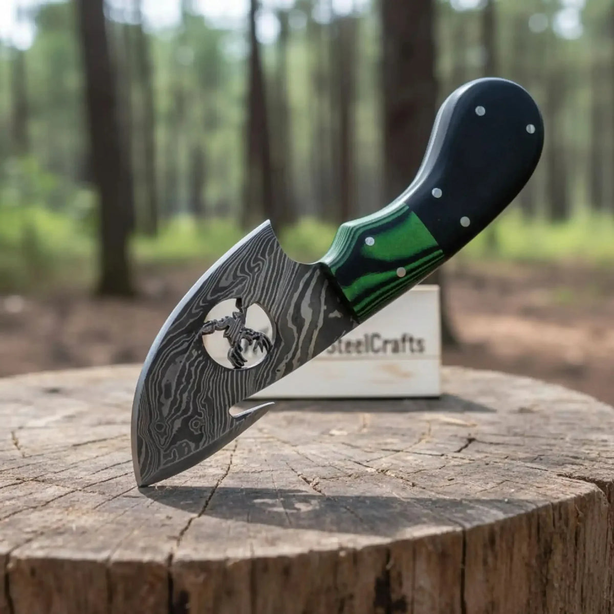 Damascus Steel Folding Gut Hook Skinner Knife 3-4 Inch Hunting Pocket Knife Liner Lock