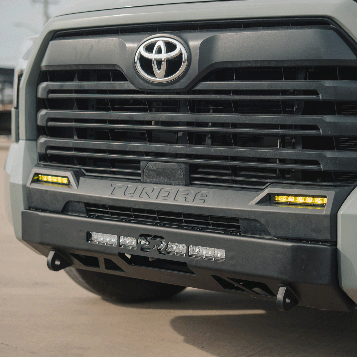 2022+ Toyota Tundra Front Stealth Bumper