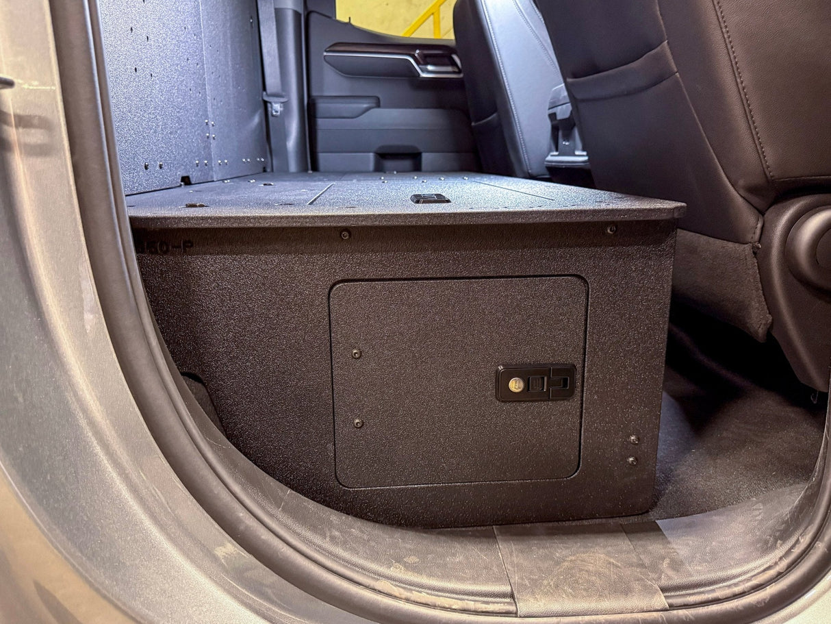 CHEVROLET - SILVERADO - 2019-PRESENT - 4TH GEN - DOUBLE CAB - EXPLORE SERIES - SECOND ROW DELETE PLATE SYSTEM - 100%