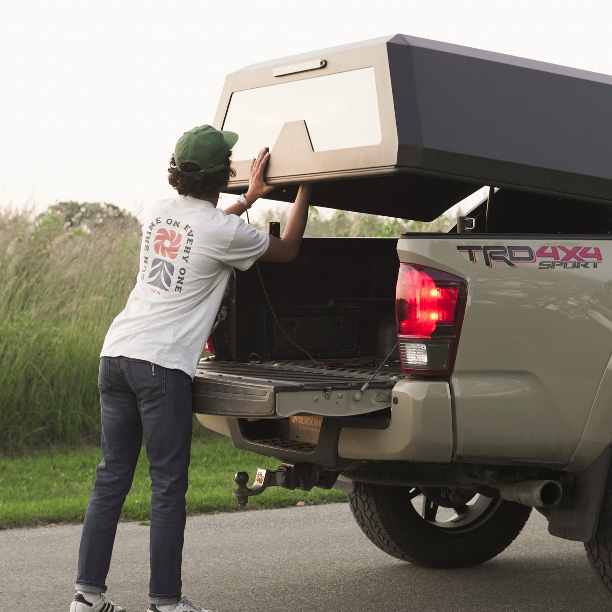 Matrix GT Truck Topper