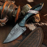 7.8" Handmade Damascus Bushcraft Knife – Full Tang Resin Handle & Sheath